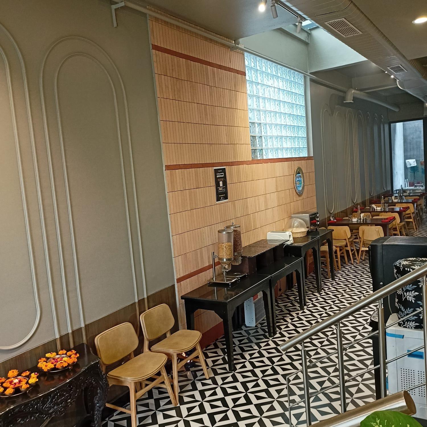 Cosy Grand, Chanakyapuri By The Cosy Hotels Нью-Дели Экстерьер фото
